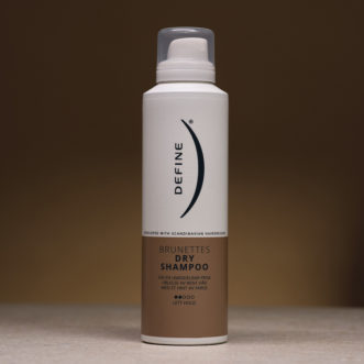 Define Brunette Dry Shampoo miljøbilde