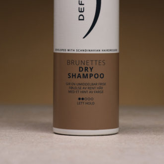 Define Brunette Dry Shampoo miljøbilde